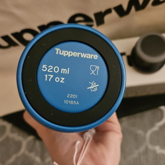 Exclusive- Tupperware Tupp Buddy - Picture 4 of 5